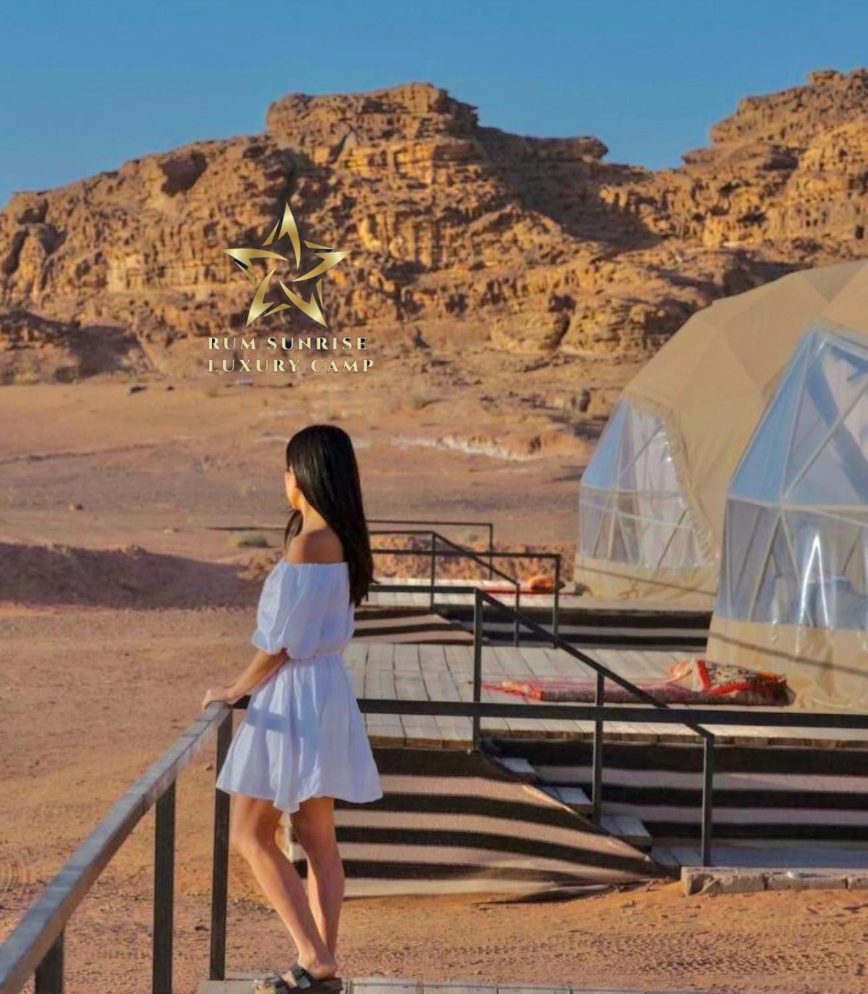 Rum Sunrlse Luxury Camp Wadi Rum Exteriör bild